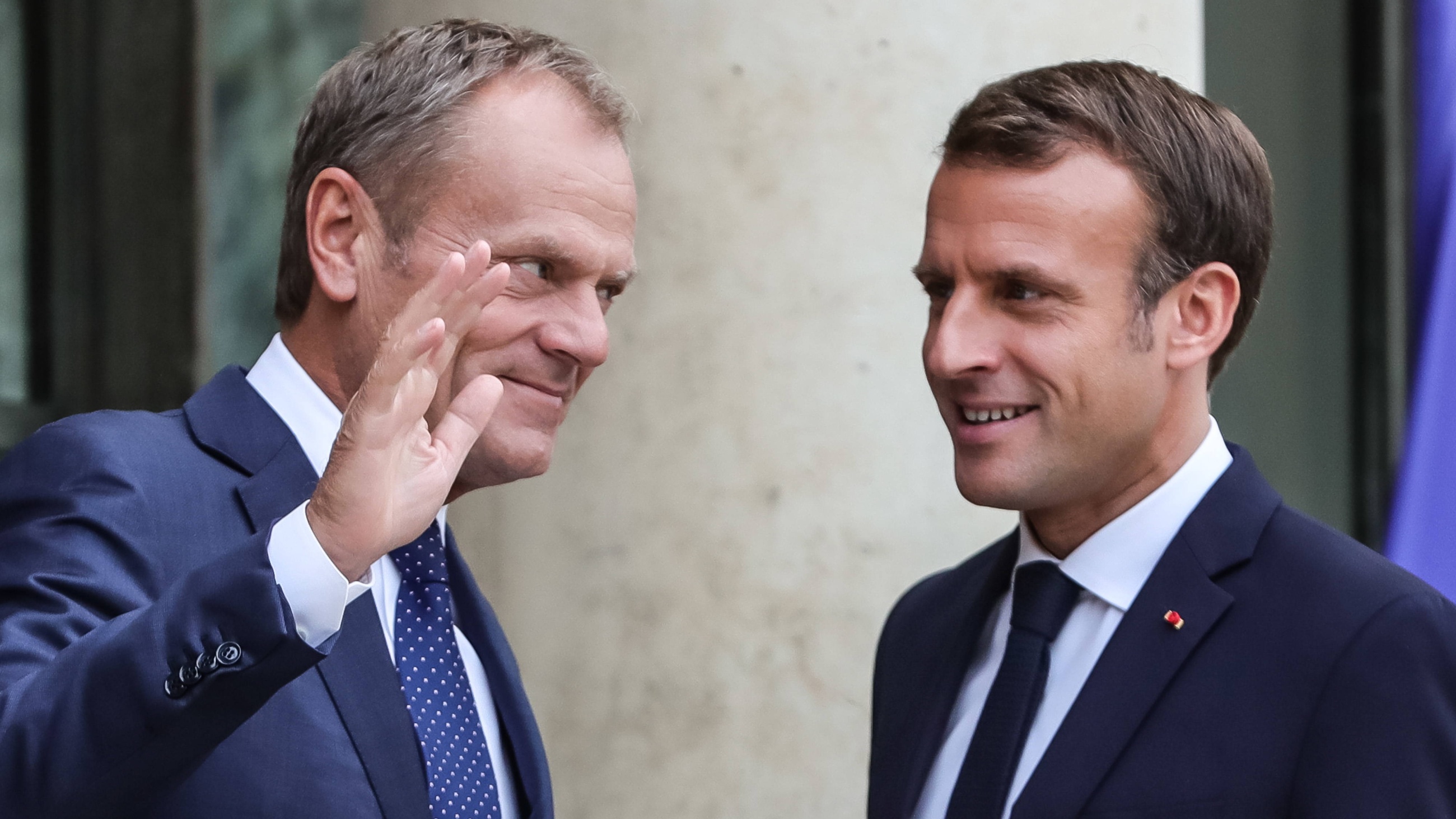 Donald Tusk i Emmanuel Macron