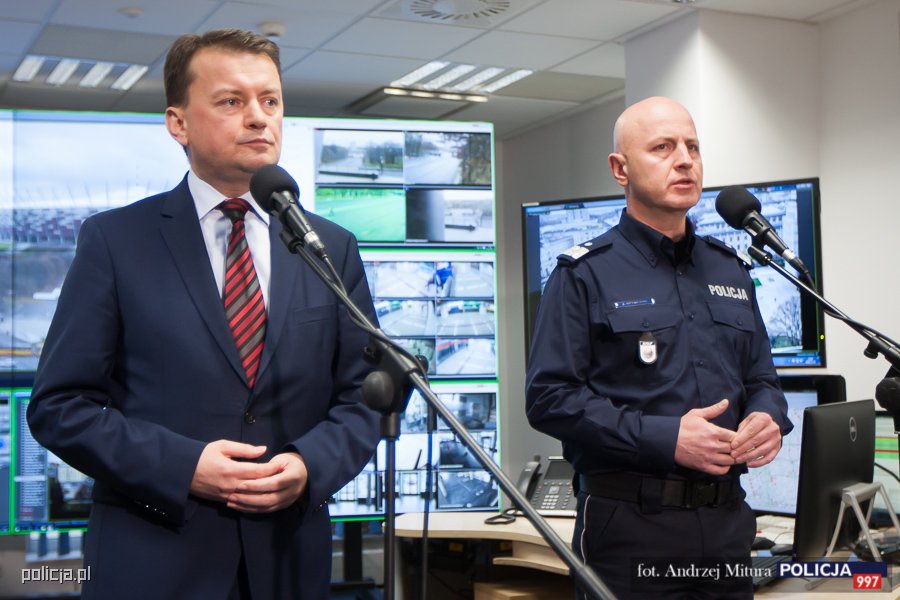 Szef MSWiA Mariusz Błaszczak i komendant główny policji nadinsp. Jarosław Szymczyk