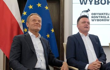 Szef PO Donald Tusk i lider Polski 2050 Szymon Hołownia