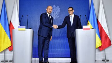 Szef polskiego rządu Mateusz Morawiecki i premier Ukrainy Denys Szmyhal