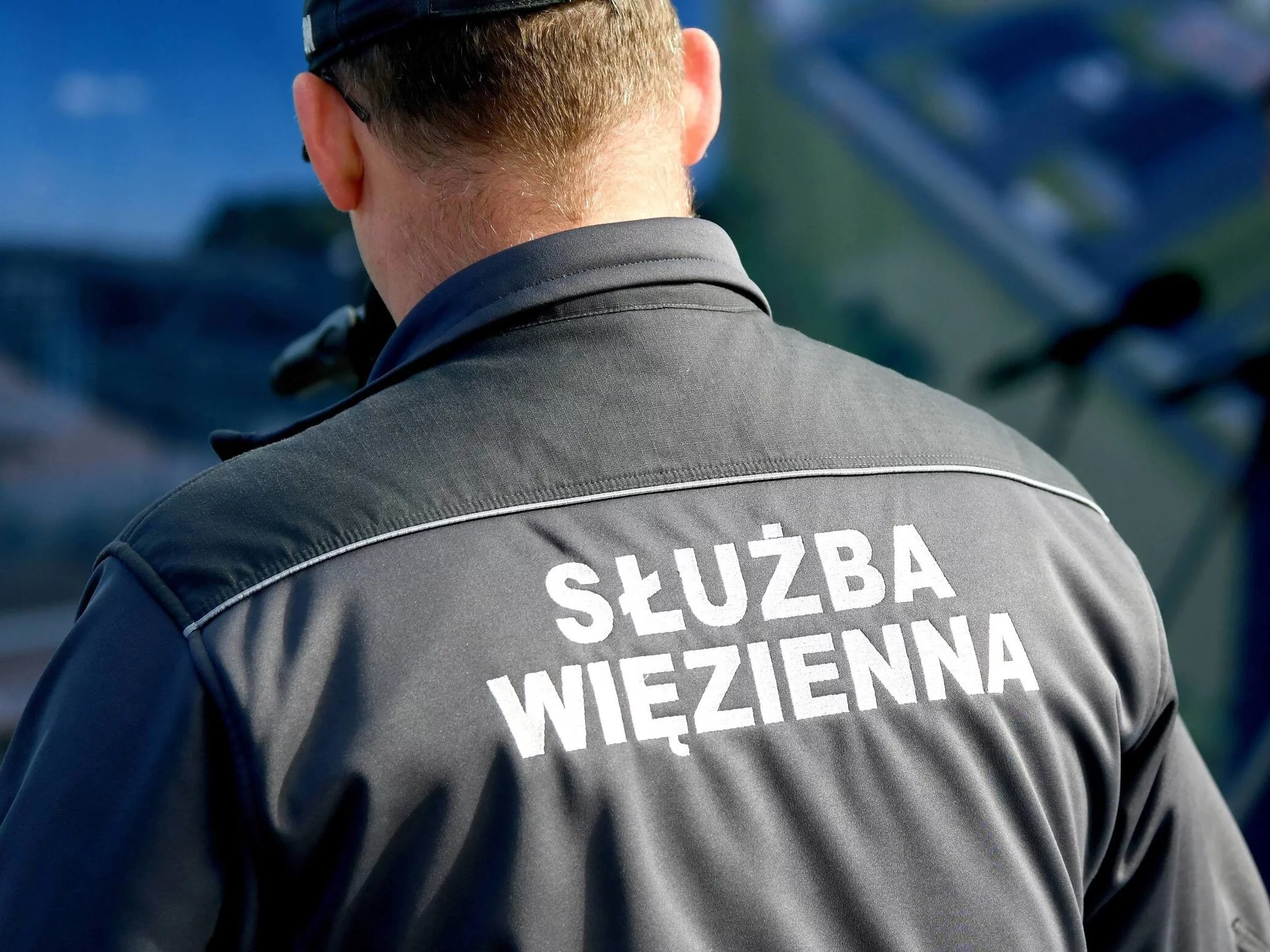 Funkcjonariusz Służby Więziennej, zdjęcie ilustracyjne