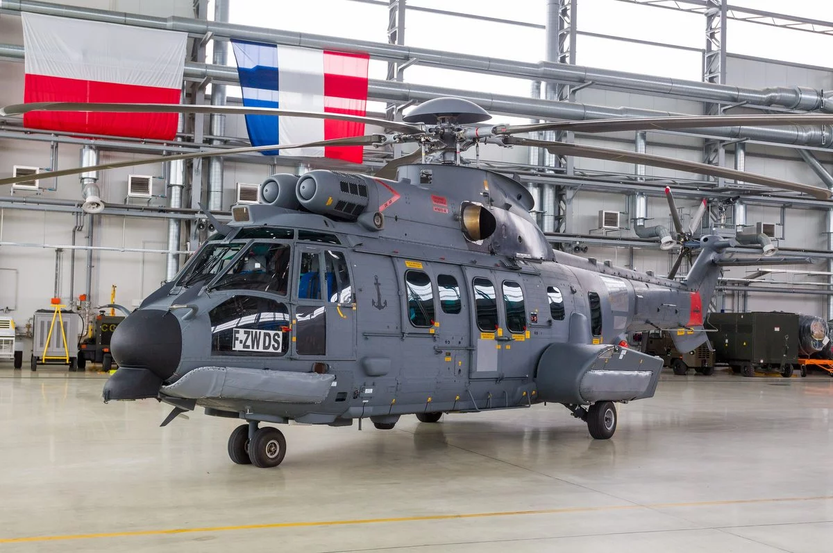 Śmigłowiec EC-725 Caracal podczas testów w 33. Bazie Lotnictwa Transportowego w Powidzu