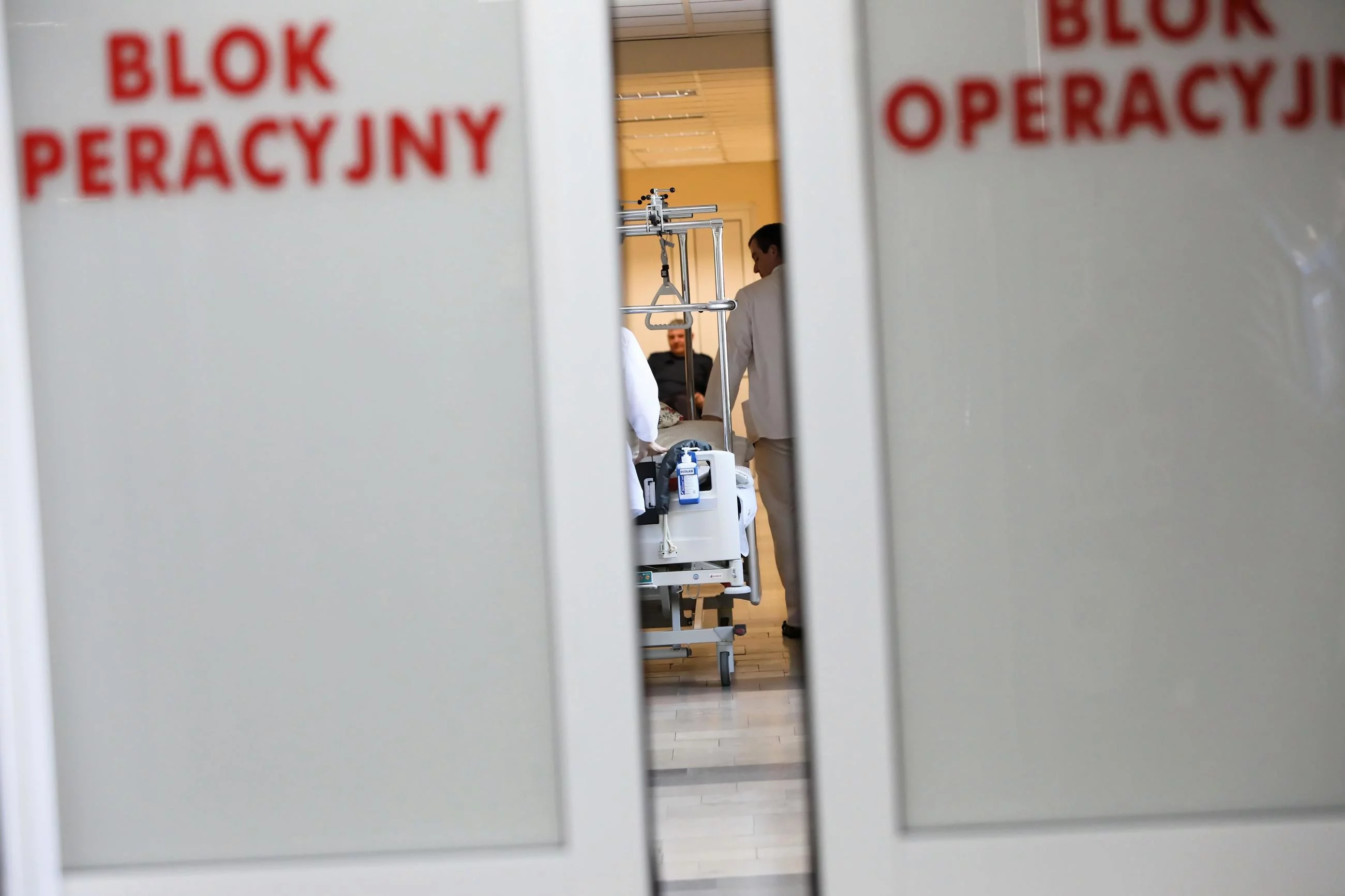 Blok operacyjny w szpitalu, zdjęcie ilustracyjne