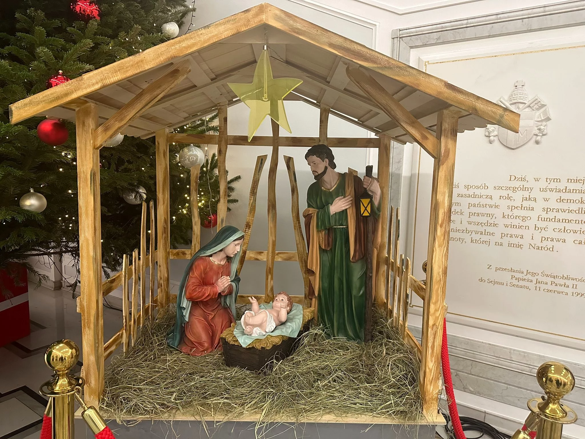 Szopka bożonarodzeniowa w holu Sejmu