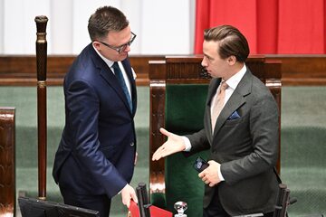 Szymon Hołownia i Krzysztof Bosak w Sejmie
