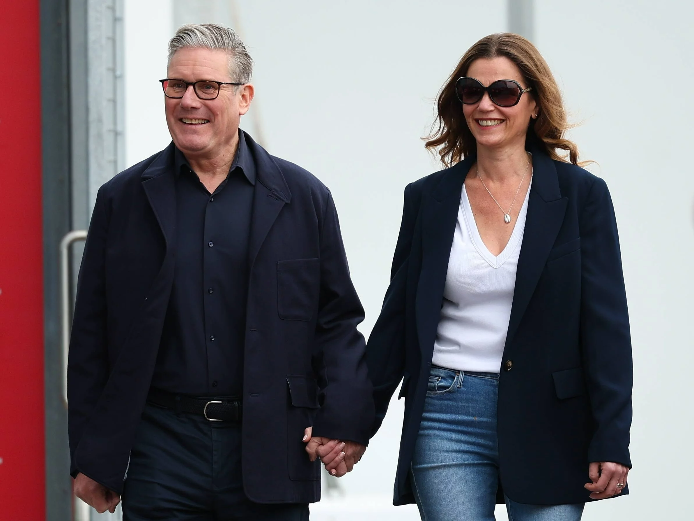 Premier Wielkiej Brytanii Keir Starmer z małżonką Victorią