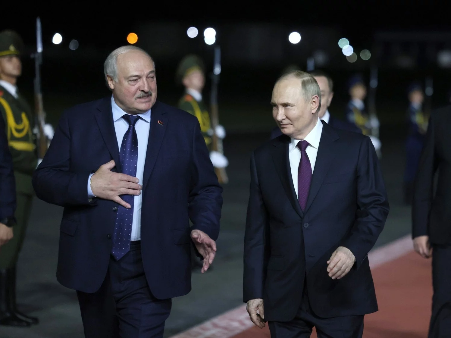Władimir Putin i Aleksandr Łukaszenka w białoruskim Mińsku