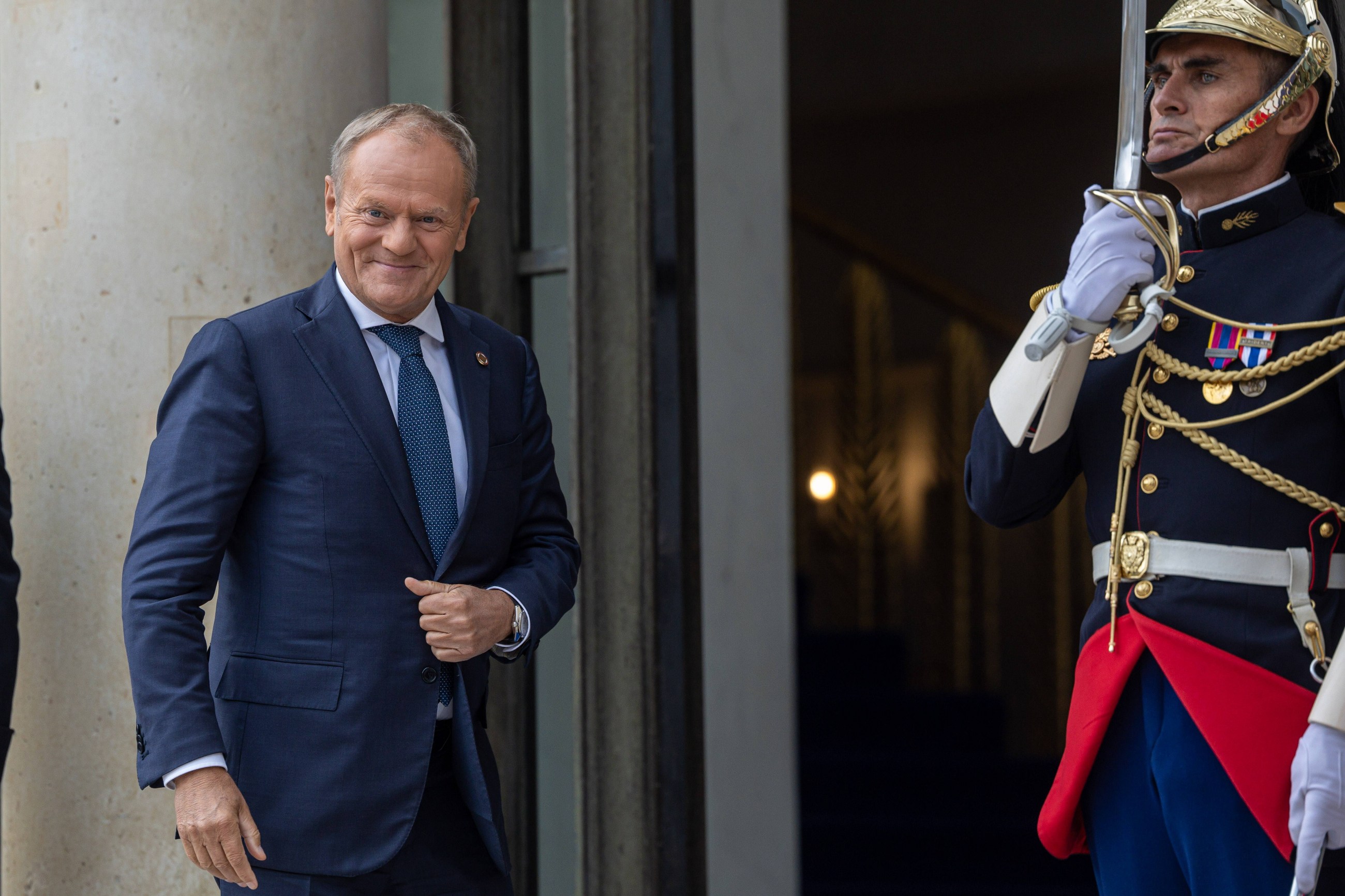Tak Macron potraktował Tuska w Paryżu. "Policzek wymierzony wszystkim Polakom"