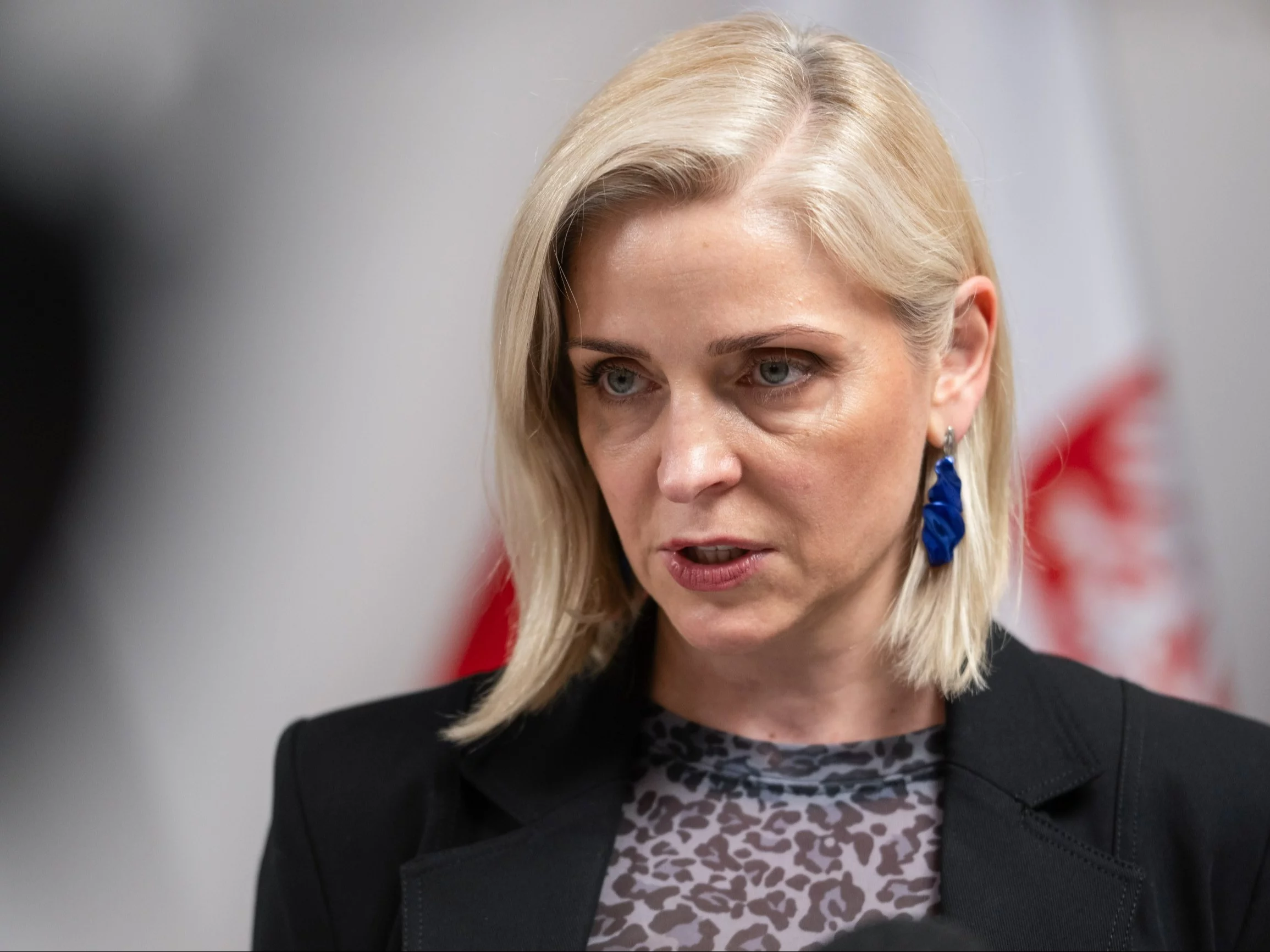 "Takie mam przekonanie". Gorzkie słowa Muchy o Tusku