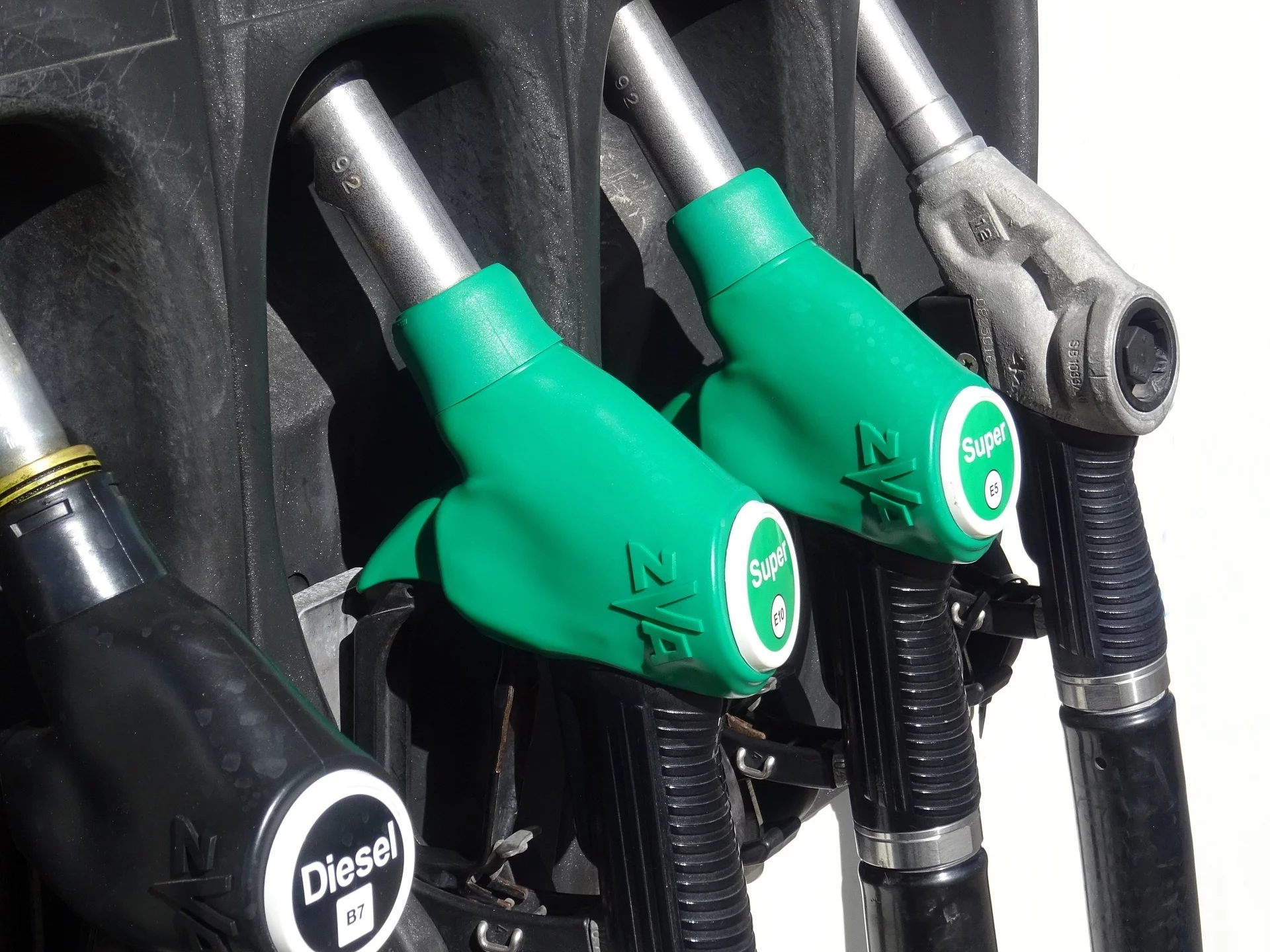 Tańsze paliwo. Dobra wiadomość dla kierowców