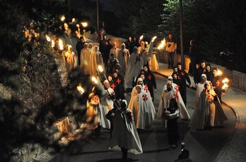 Templariusze (rekonstruktorzy w czasie festiwalu mediewistycznego)