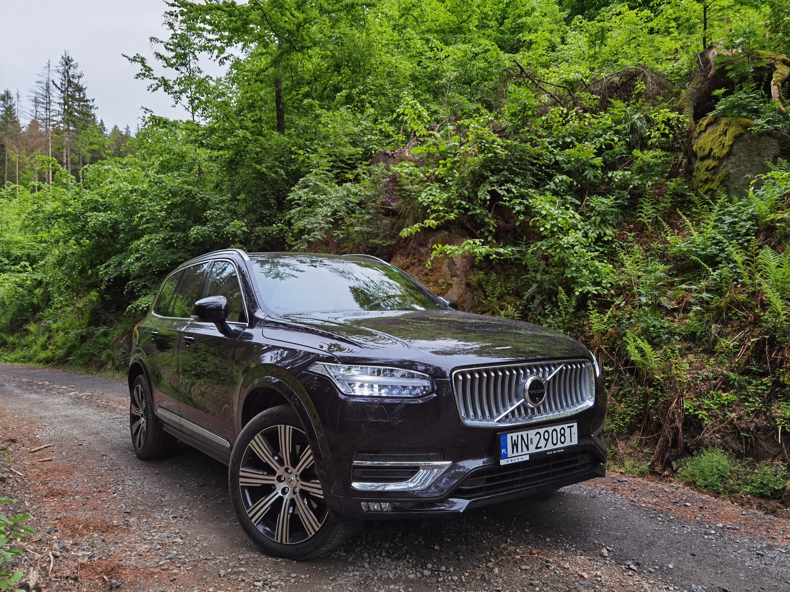 Volvo XC 90 B5