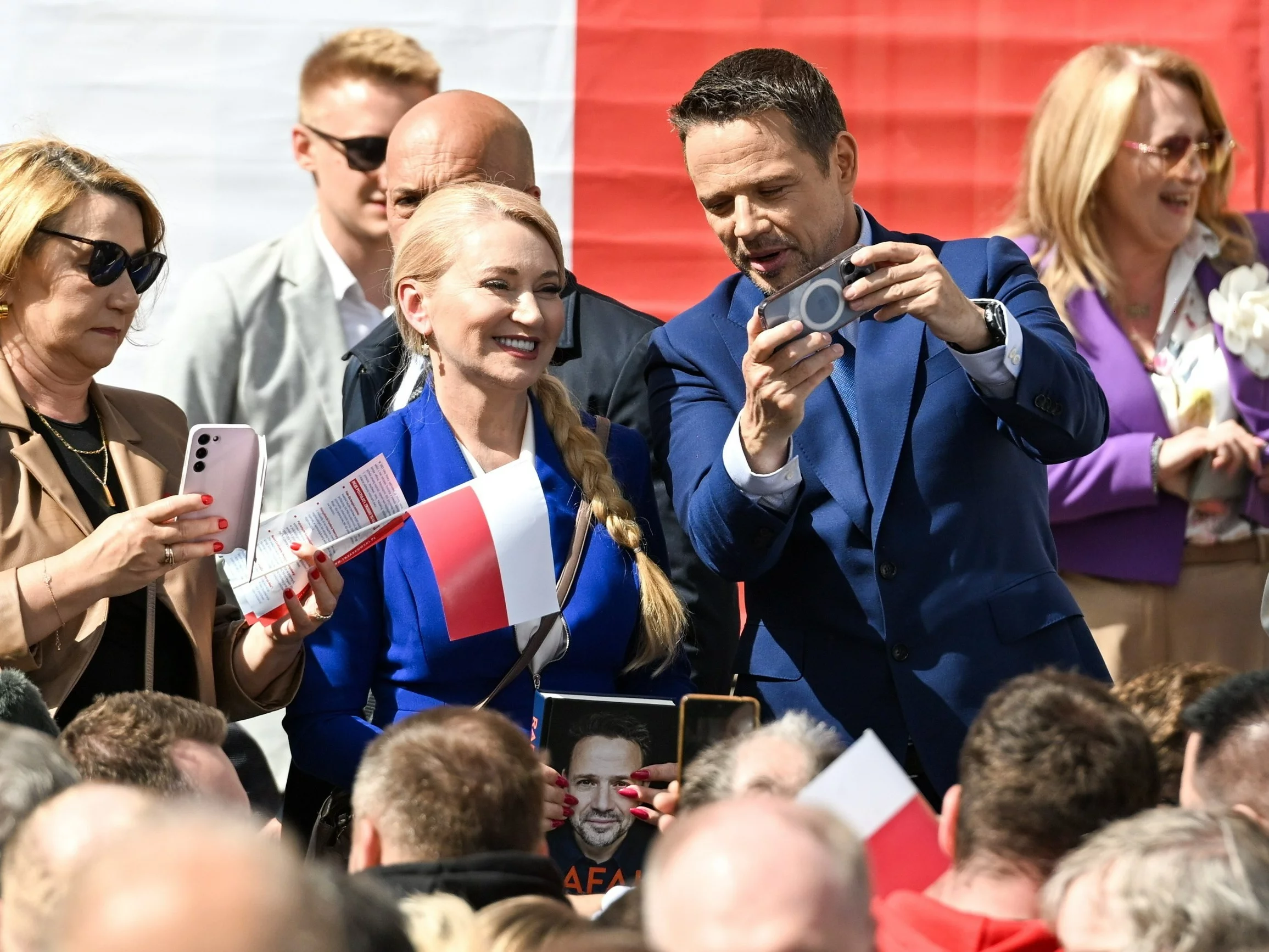 Rafał Trzaskowski (C-P) i europosłanka Marta Wcisło (C-L) podczas wiecu wyborczego w Lublinie