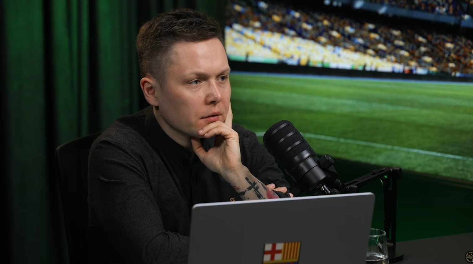 Tomasz Ćwiąkała w swoim kanale na YouTube