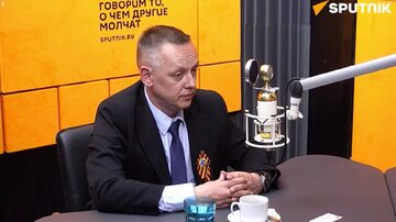 Tomasz Szmydt w białoruskim radiu Sputnik