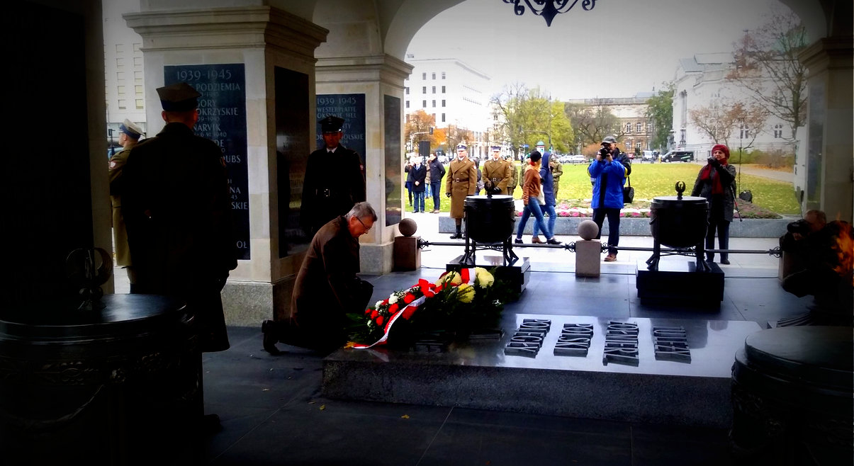 Uroczystość złożenia wieńców