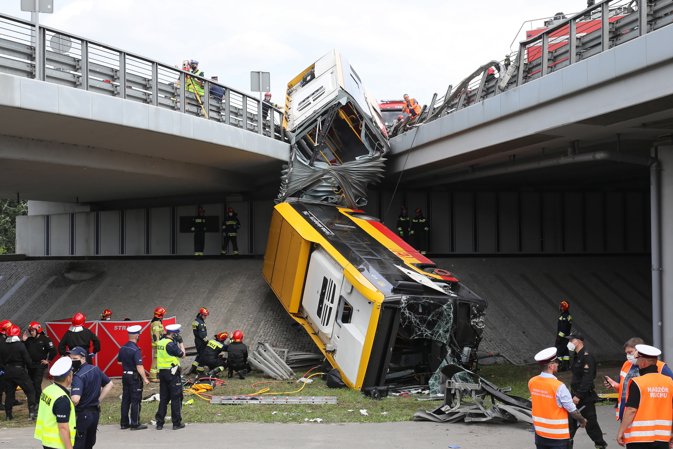 Wypadek autobusu w Warszawie