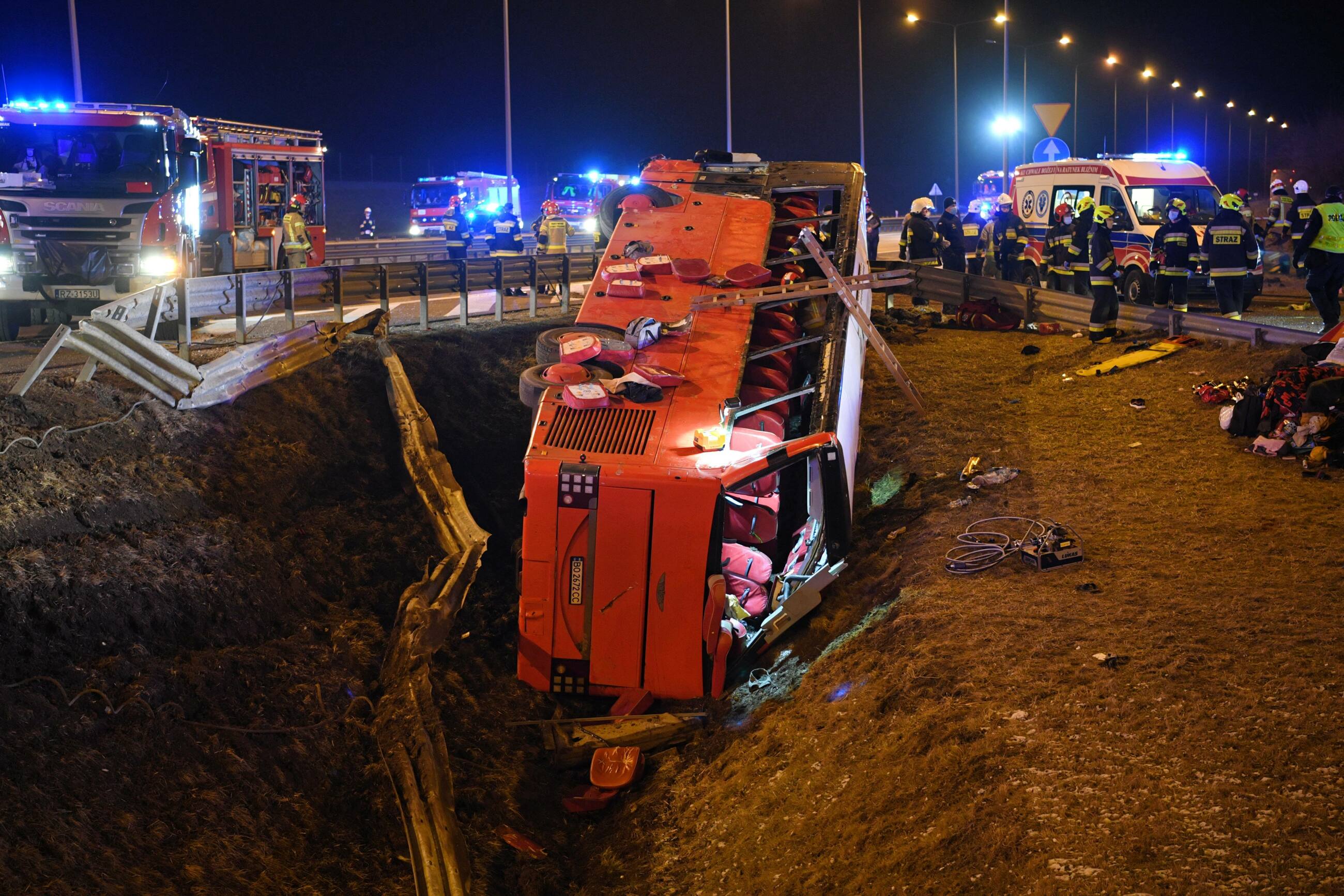 Miejsce wypadku autobusu na autostradzie A4.