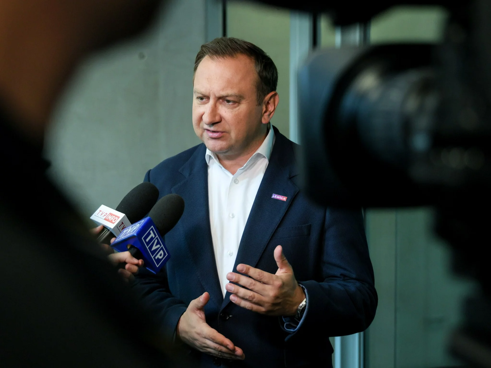 Trela: Jeszcze do "Tańca z Gwiazdami" Hołownia nie aplikował