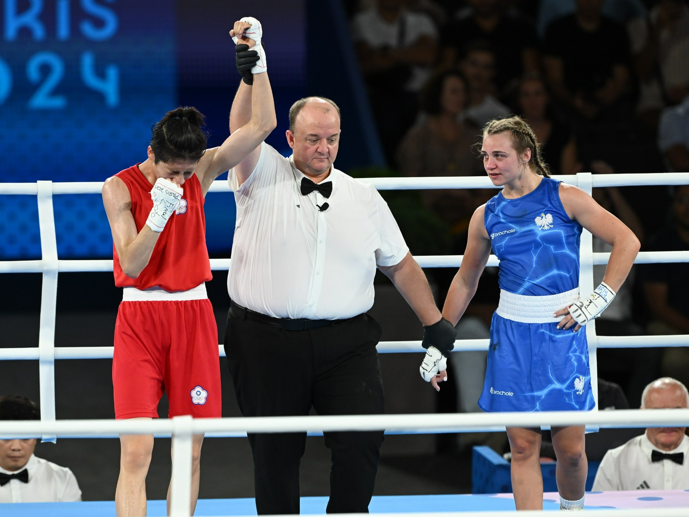 Igrzyska Olimpijskie Paryż 2024. Polka Julia Szeremeta (P) przegrała walkę finałową z Lin Yu Ting (L) z Tajwanu