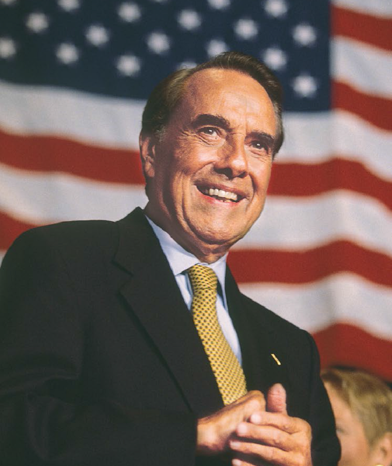 Bob Dole podczas kampanii prezydenckiej w 1996 r.