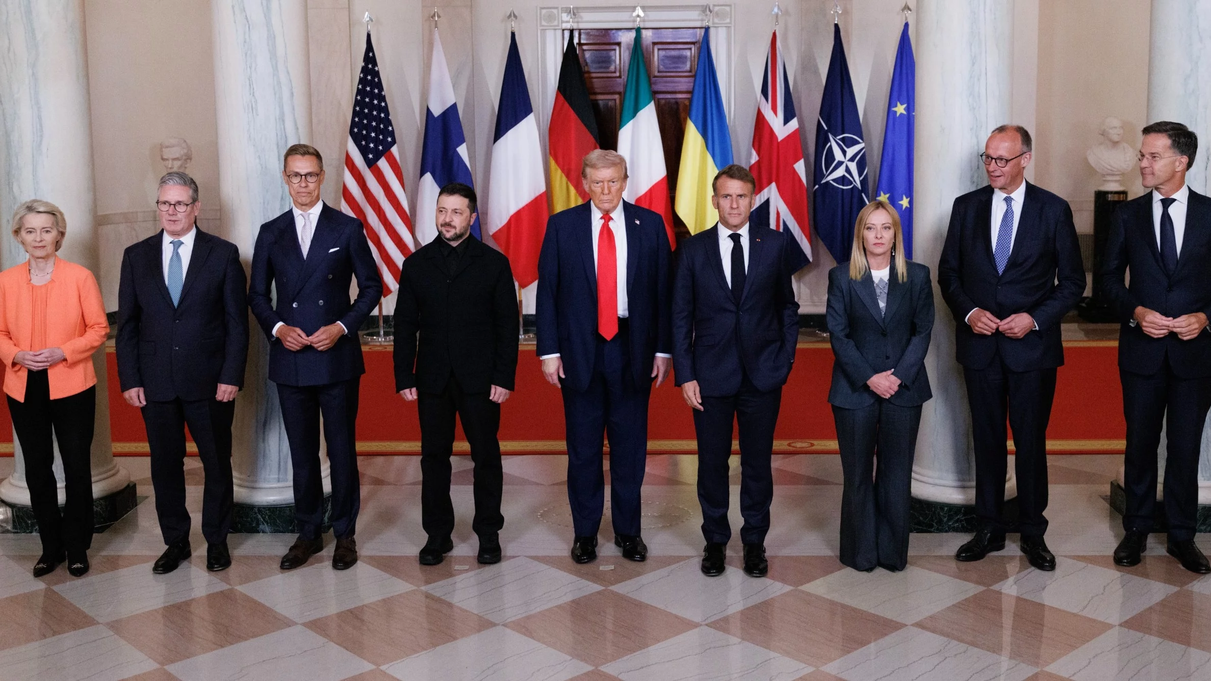 Trump: Rozpocząłem przygotowania do spotkania Putina z Zełenskim