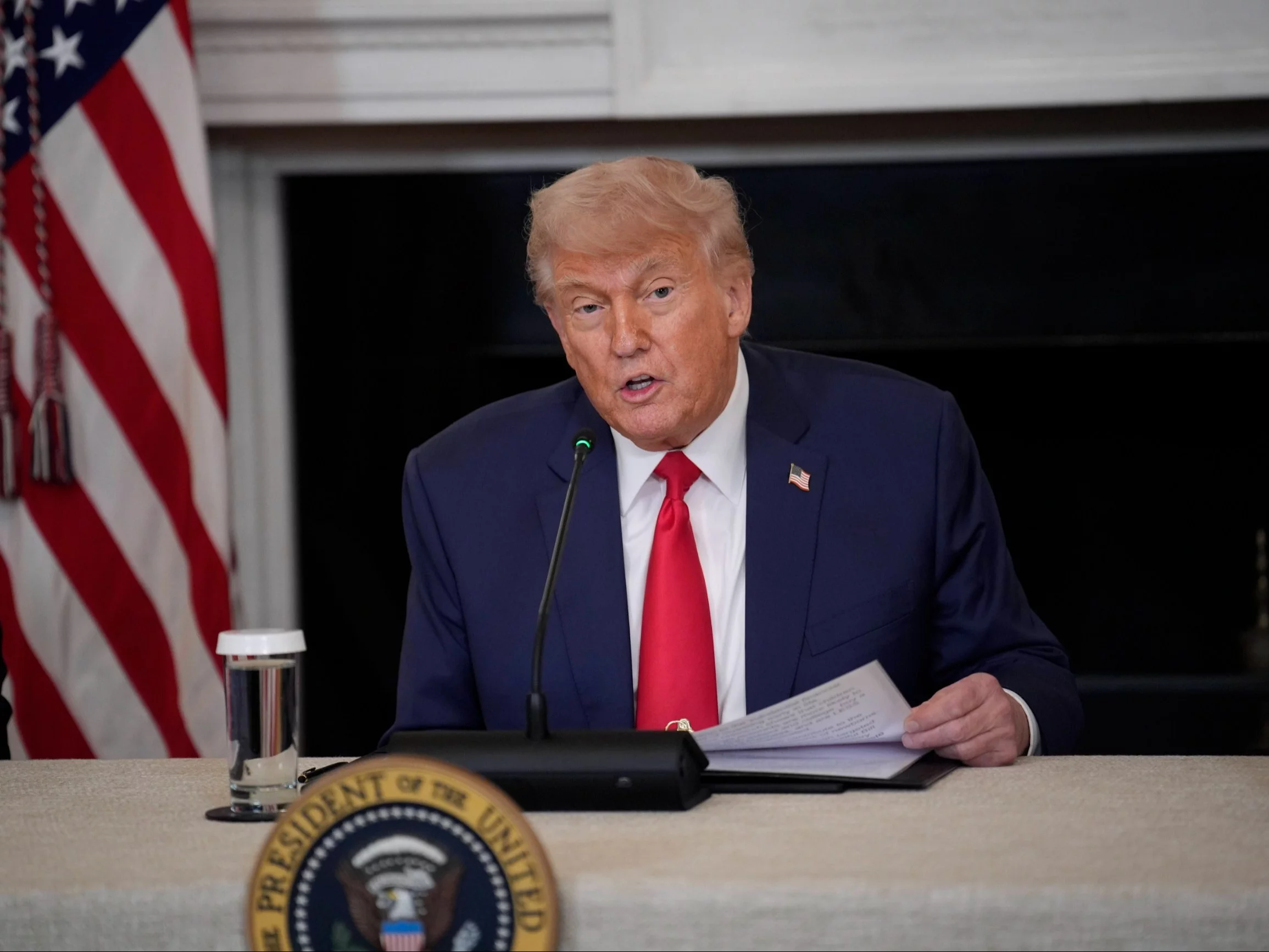 Trump w "Pajęczynie"
