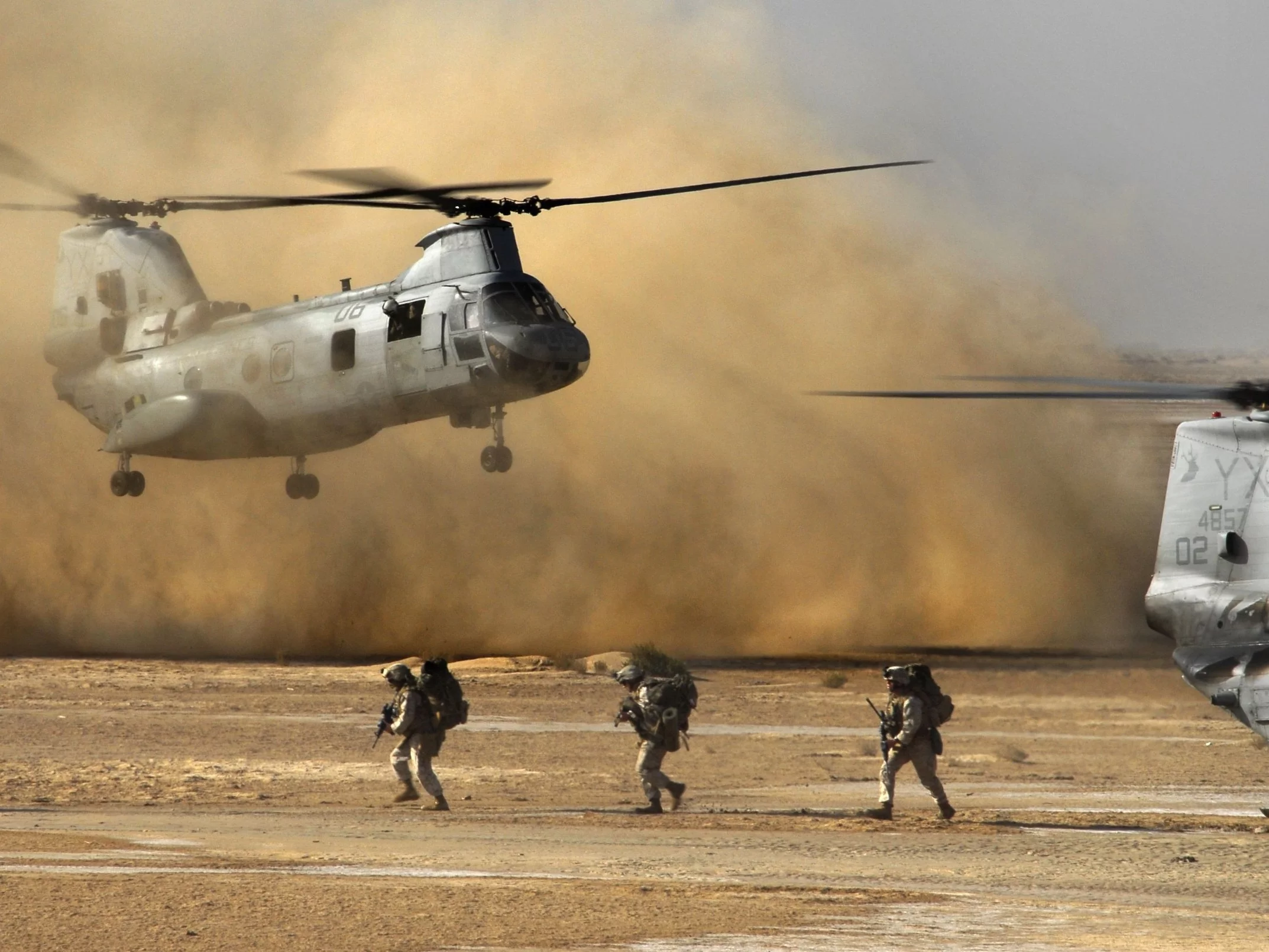 Amerykańscy marines podczas ćwiczeń desantowych w Zatoce Perskiej