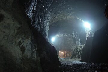 Tunel w Osówce w Górach Sowich wykopany w ramach projektu "Riese".