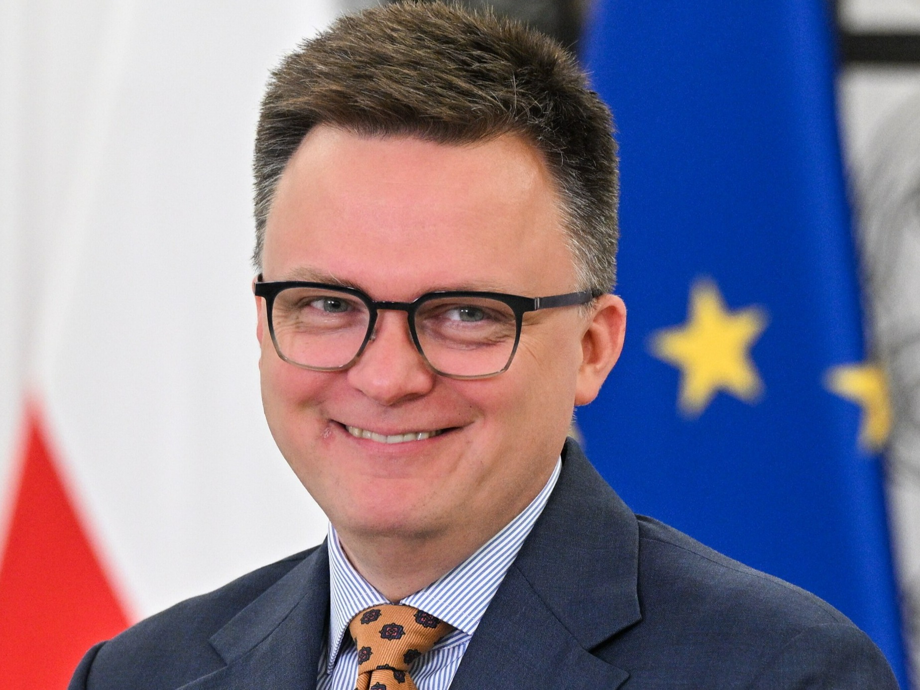 Tusk pressured Hołownia regarding Nawrocki. fresh  reports