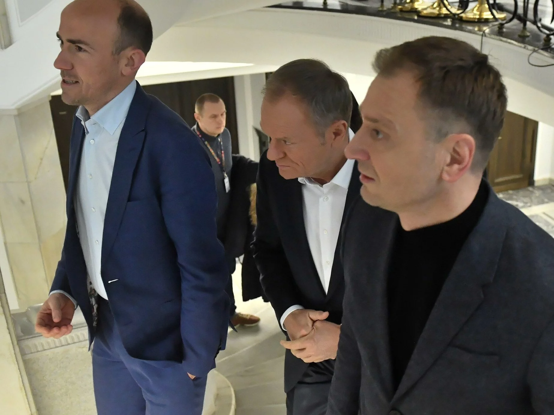 Donald Tusk, Borys Budka (L), Sławomir Nitras (P) w Sejmie