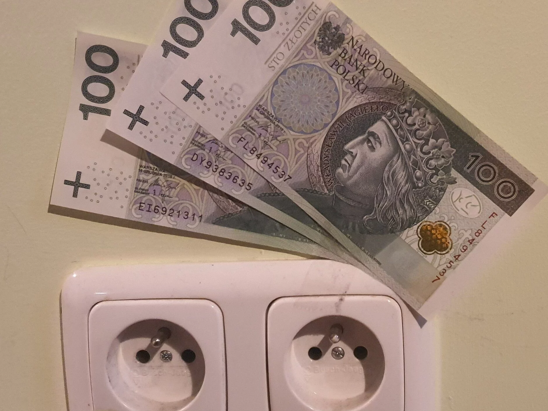 Tyle zapłacimy za prąd. Są nowe stawki