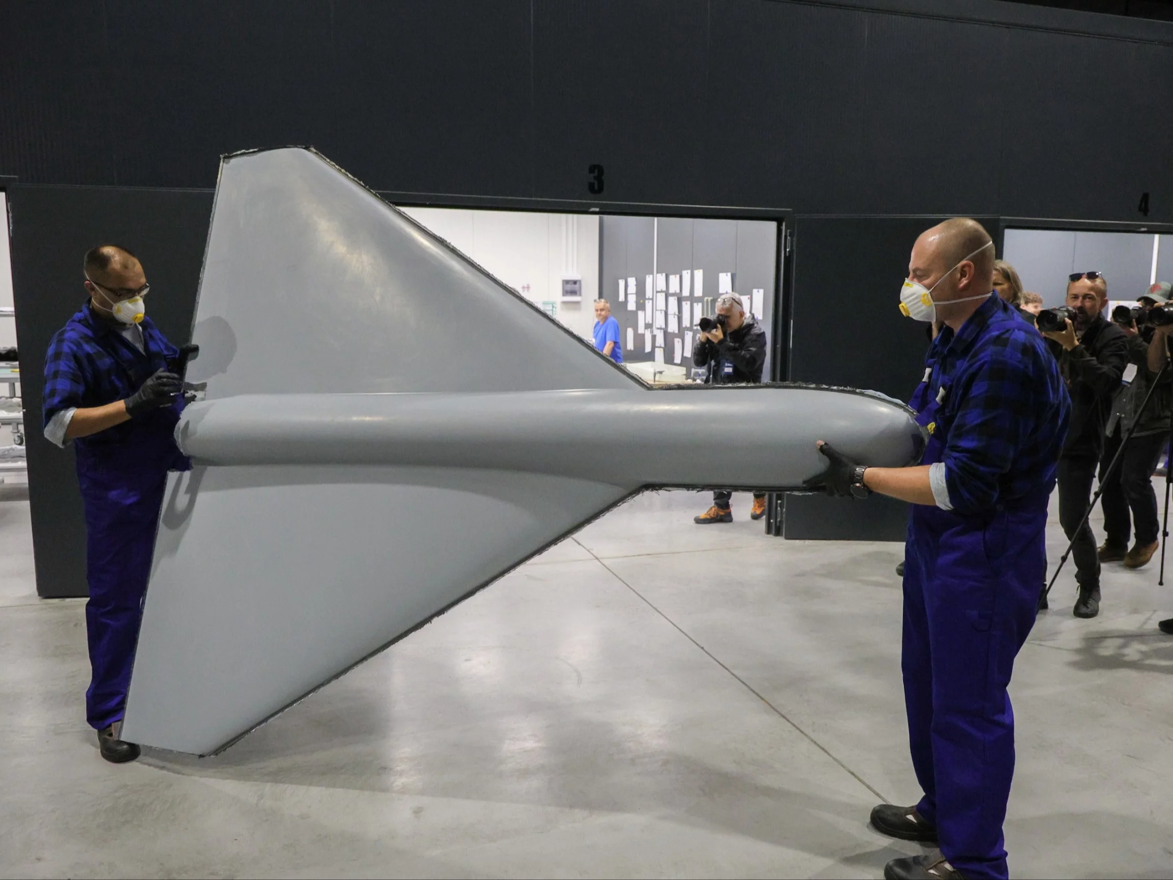 Prezentacja linii produkcyjnej dronów Hornet