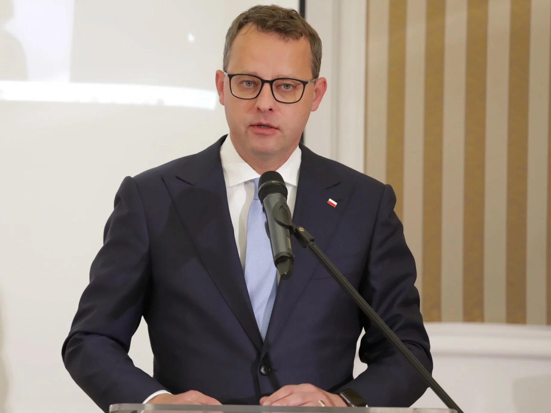 Cios w Tuska z USA. Uczelnia opublikowała mocny raport Romanowskiego