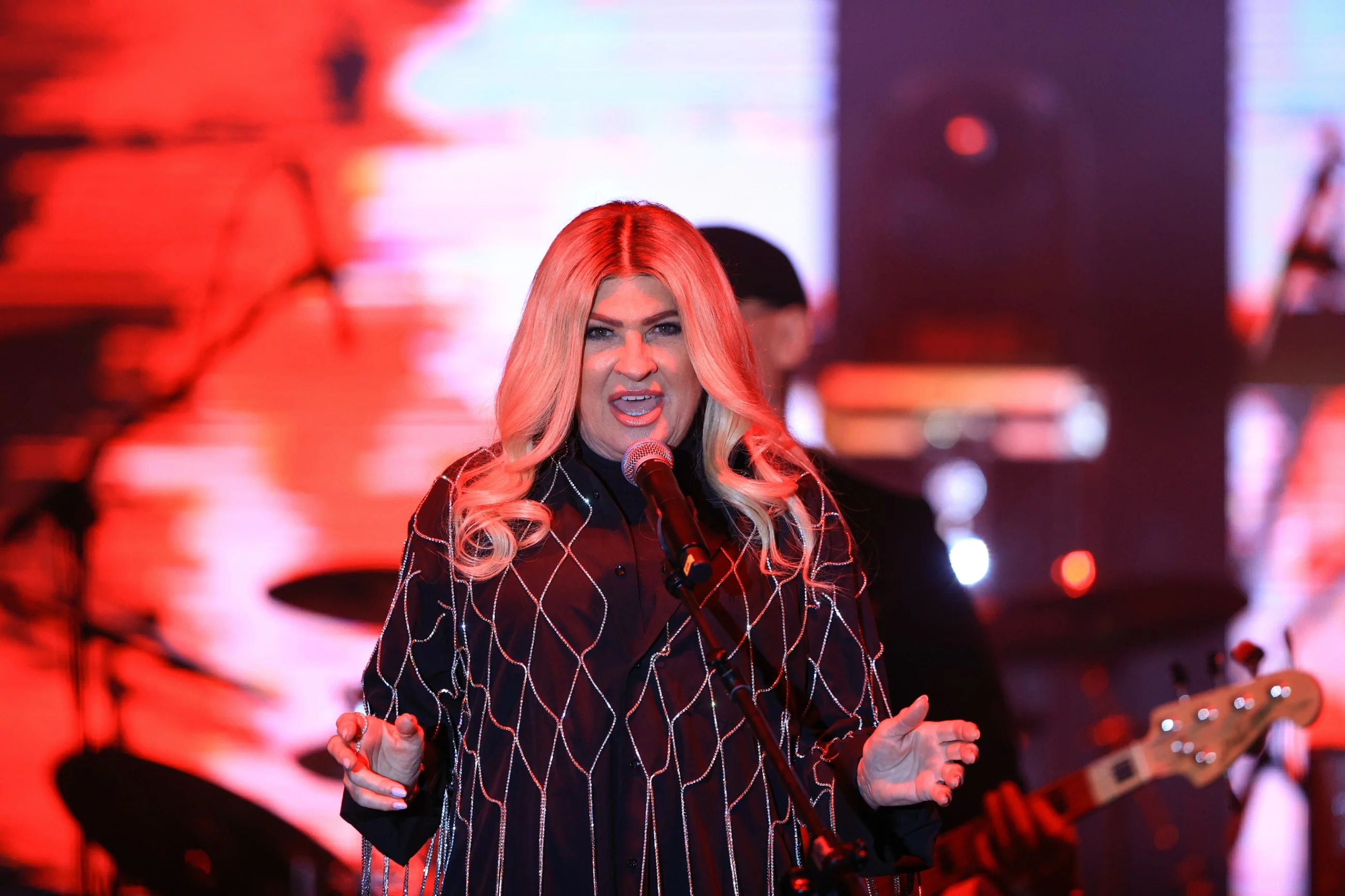 Wokalistka Beata Kozidrak z zespołem Bajm