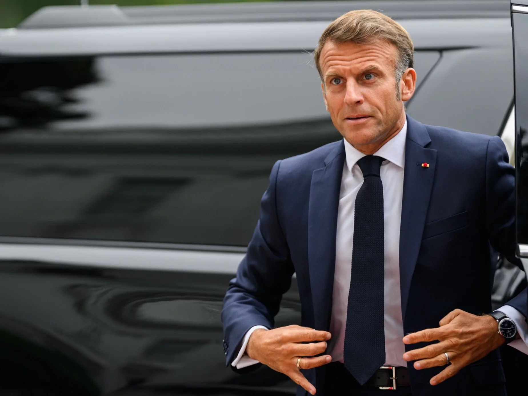 A French writer  was killed in a Russian drone attack. Macron reacts