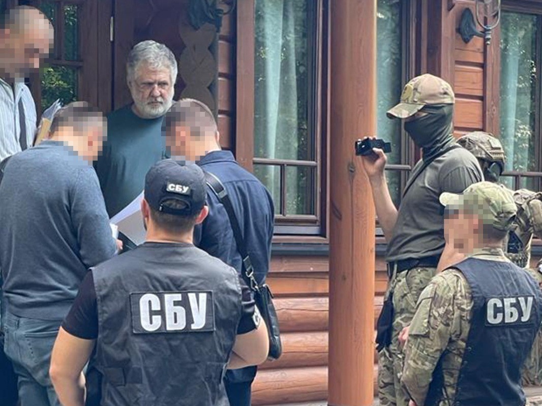 Funkcjonariusze SBU w domu ukraińskiego oligarchy Ihora Kołomojskiego