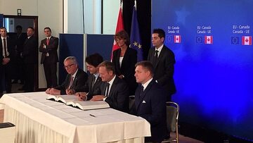 Uroczystość podpisania umowy CETA