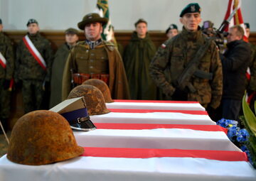 Uroczystości pogrzebowe szczątków 27 żołnierzy Wojska Polskiego