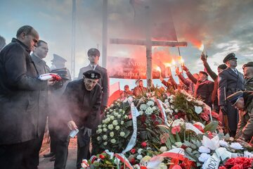 Uroczystości pogrzebowe żołnierza AK i WiN, ostatniego żołnierza podziemia antykomunistycznego, chorążego Antoniego Dołęgi ps. „Znicz”