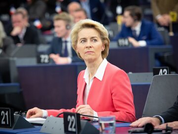 Ursula von der Leyen w Parlamencie Europejskim