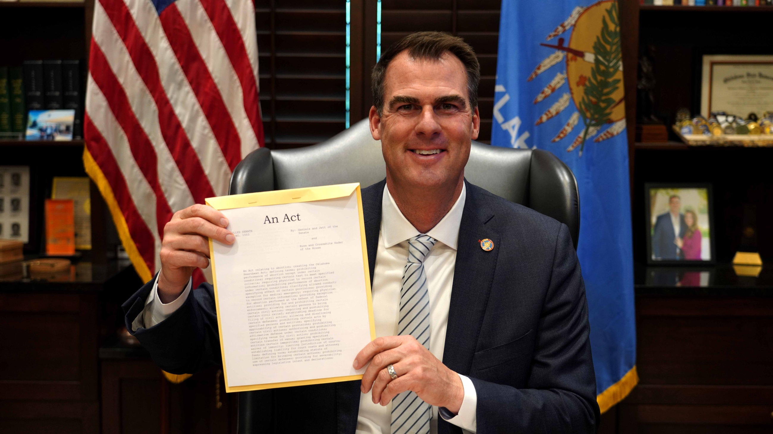 Gubernator Kevin Stitt