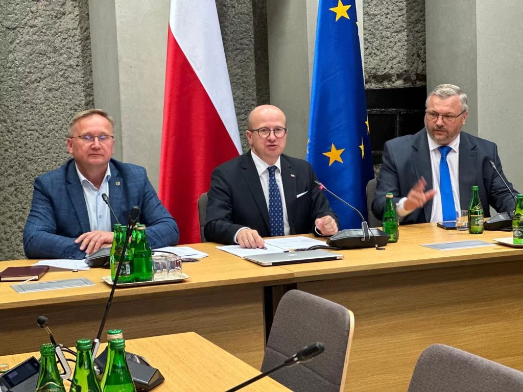 Bartłomiej Wróblewski podczas posiedzenia komisji nadzwyczajnej