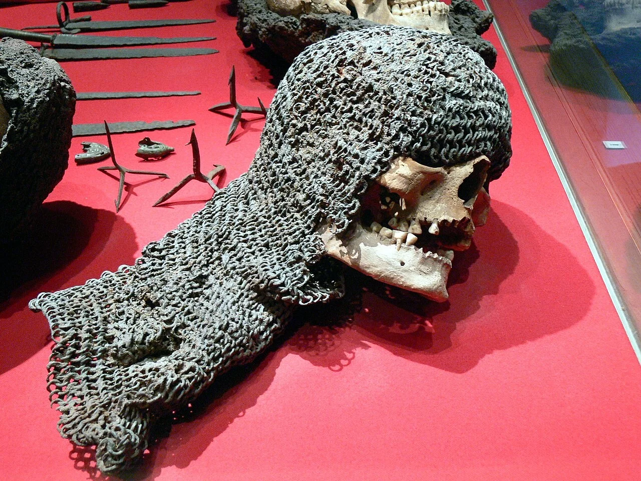 Muzeum Fornsalen, Visby (Gotlandia). Ofiara najazdu Waldemara Atterdagsa na Visby w 1361 roku