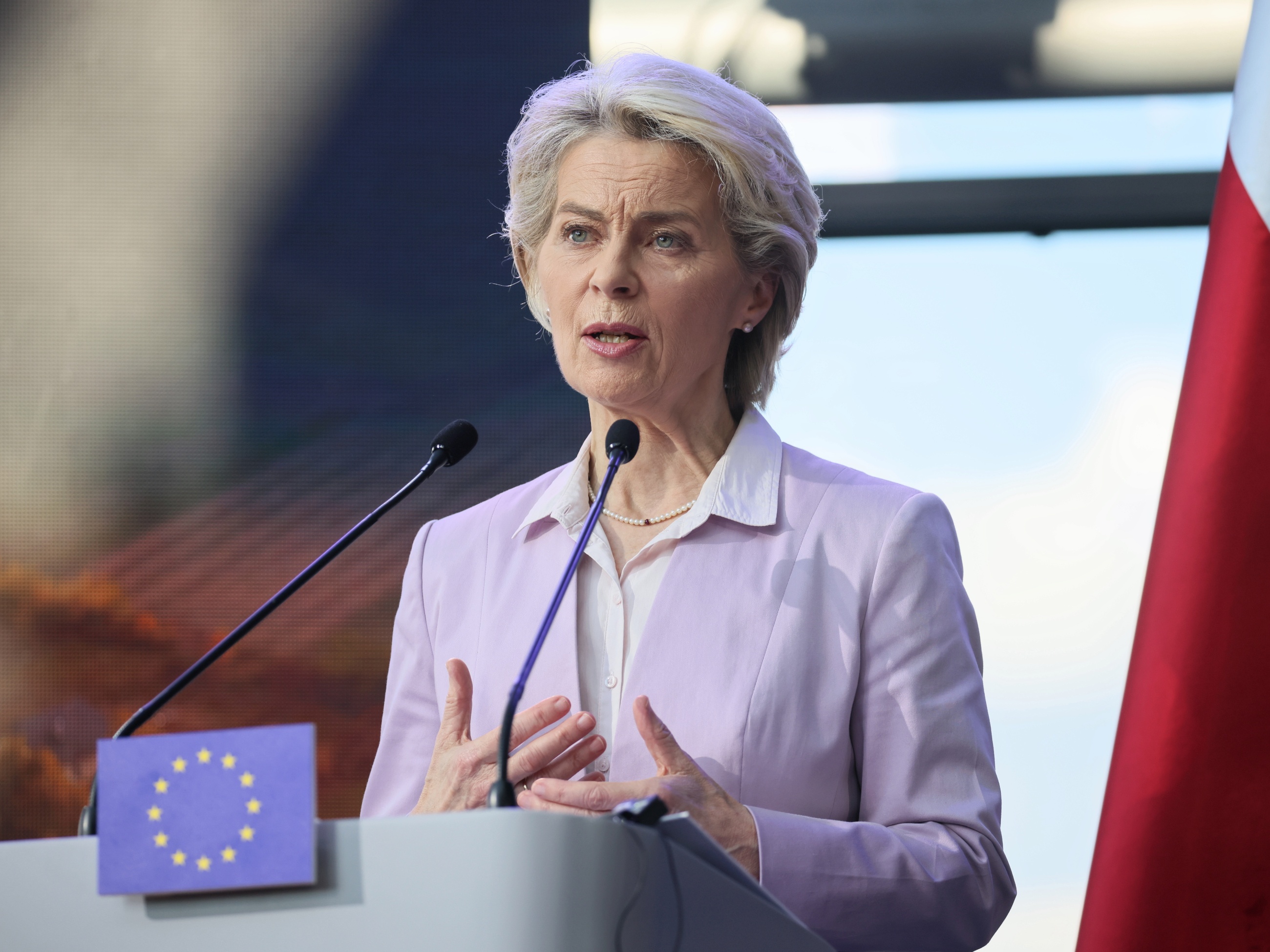 Ursula von der Leyen, przewodnicząca Komisji Europejskiej