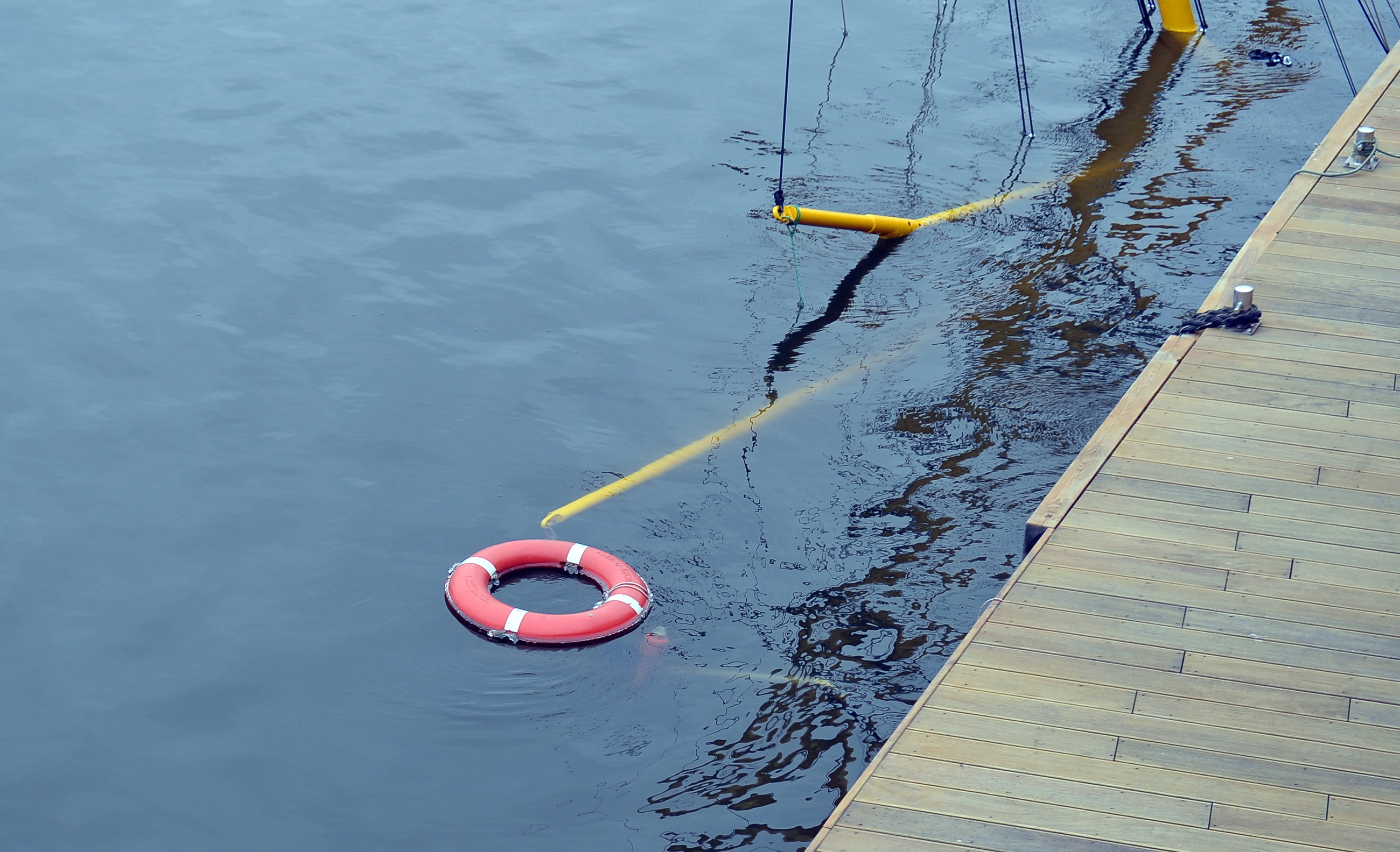 W Szczecinie zatonął jacht Down North