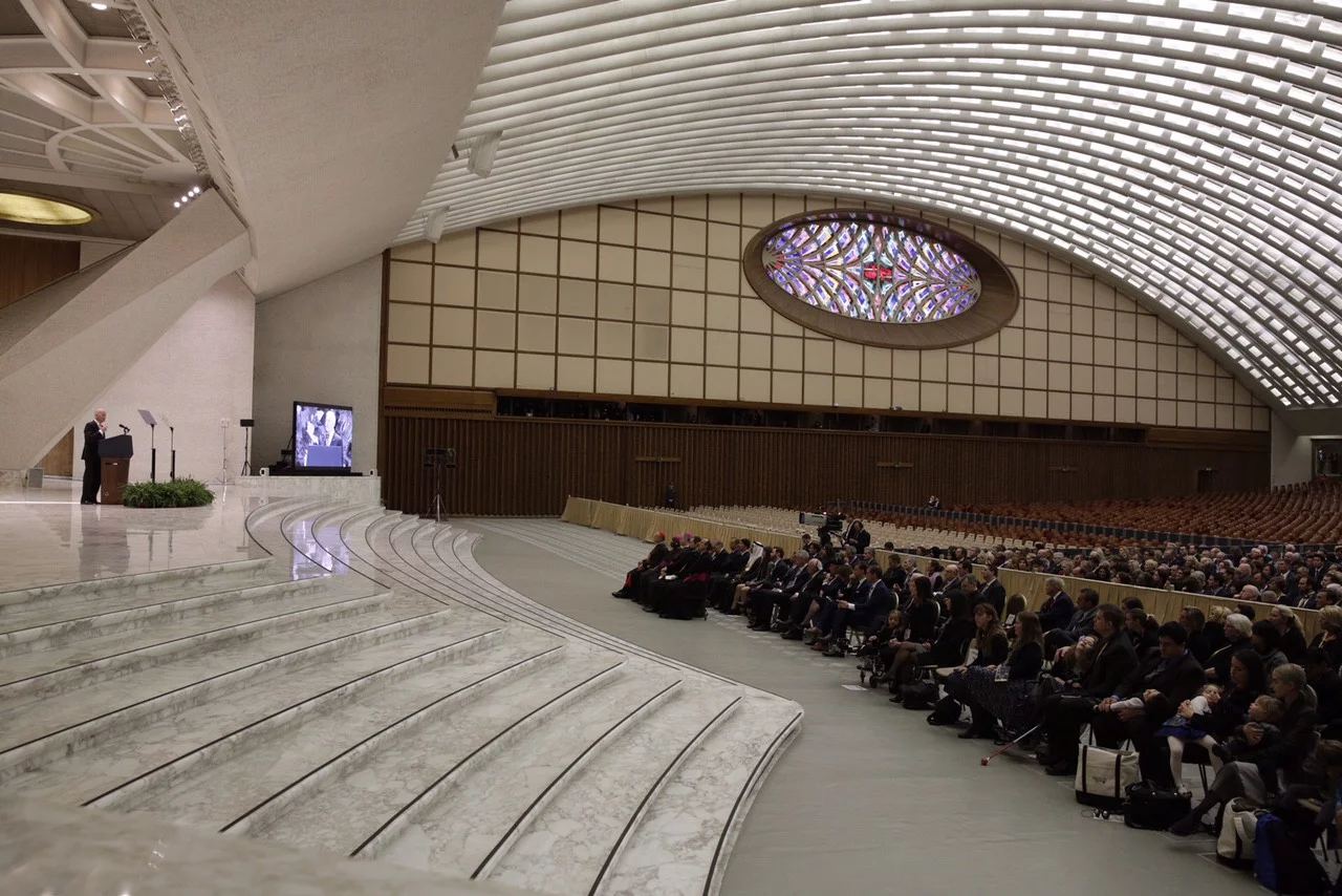 Sala konferencyjna w Watykanie nie zapełni się w tym roku tłumem słuchaczy