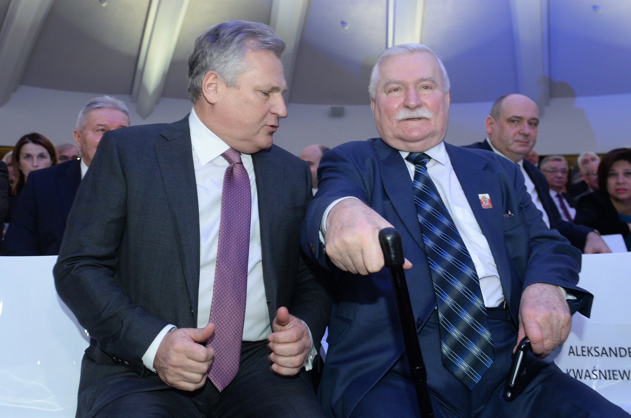 Byli prezydenci Aleksander Kwaśniewski i Lech Wałęsa