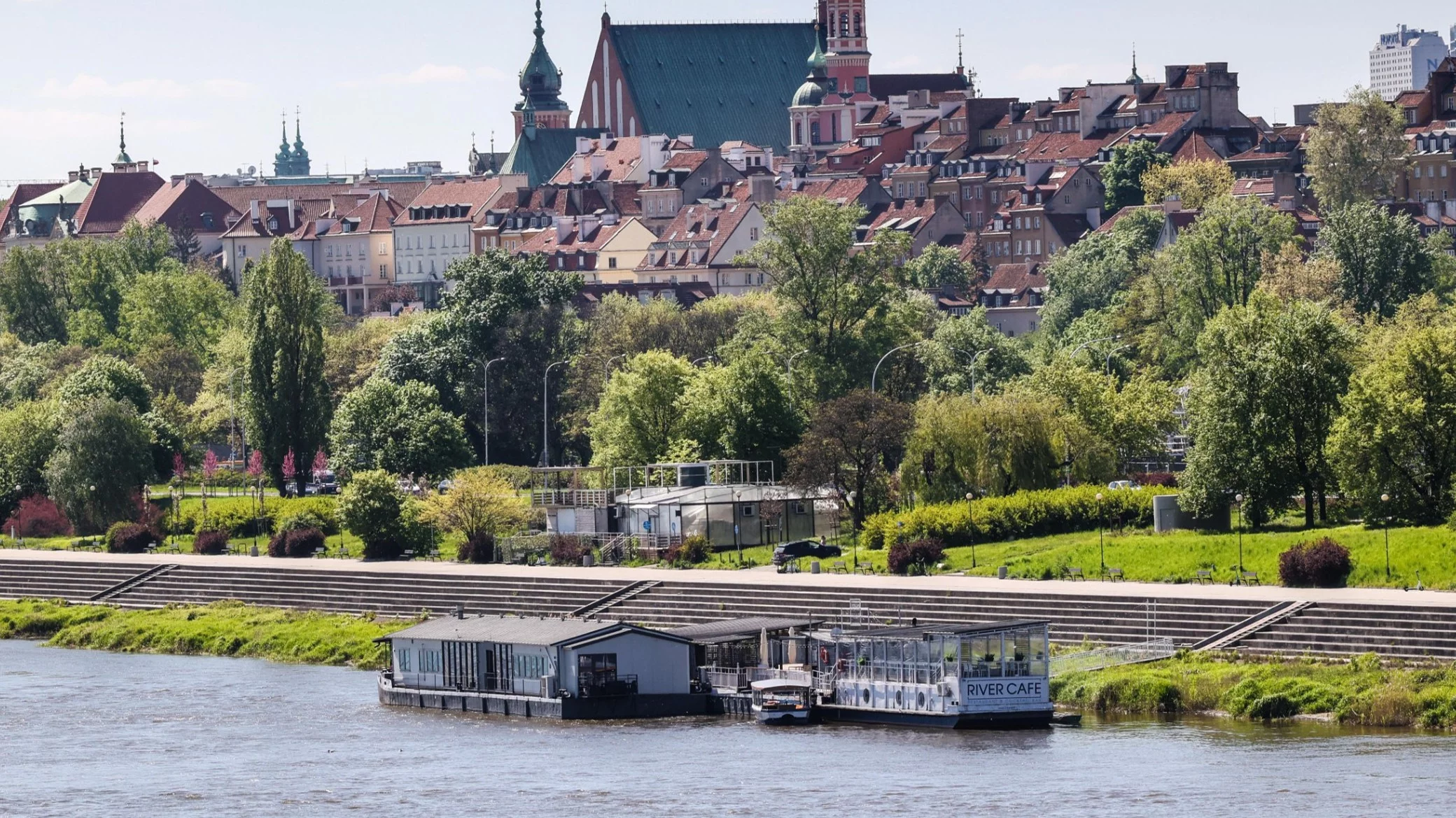 Bulwary nad Wisłą w Warszawie