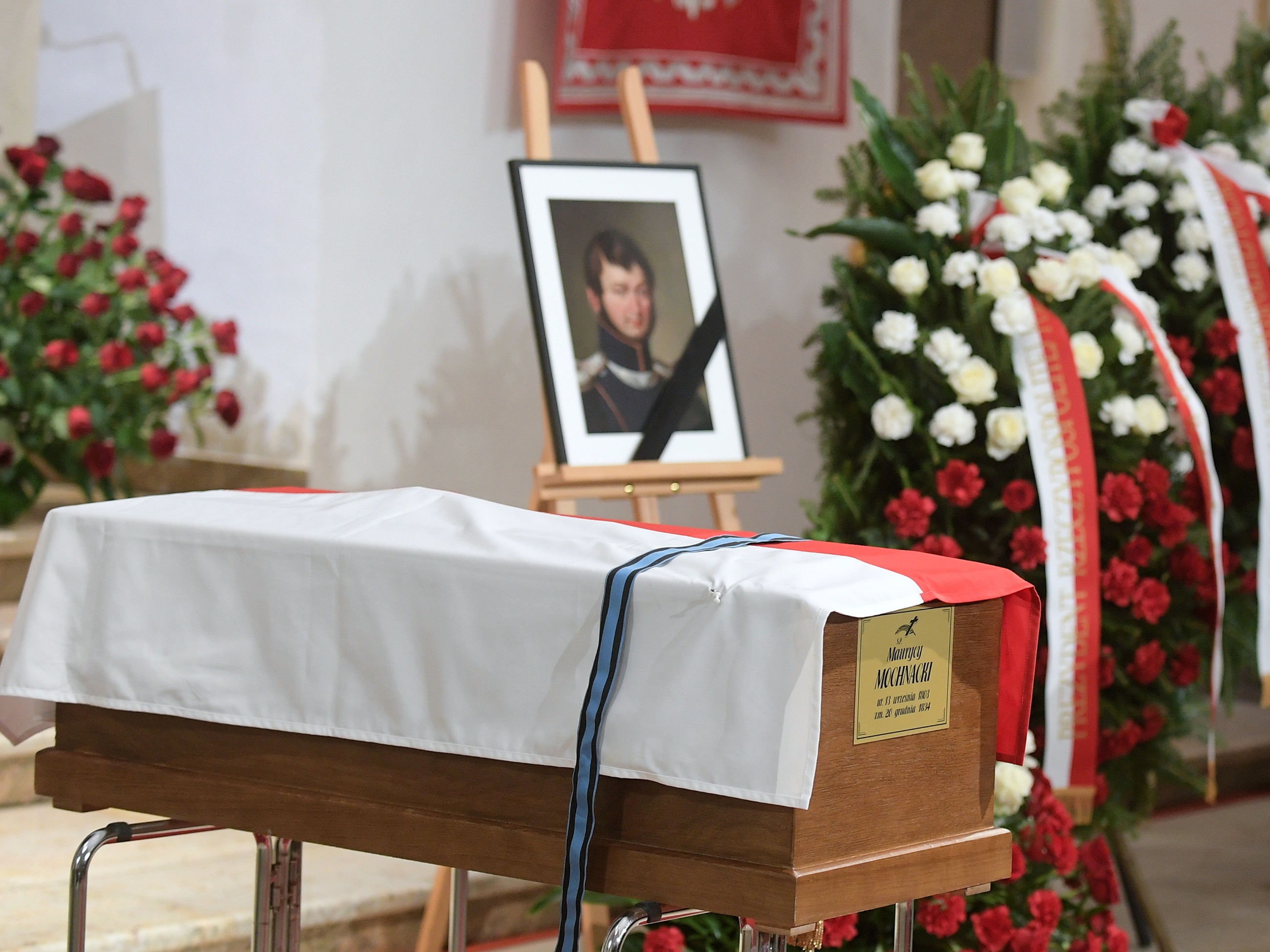 Msza święta żałobna, sprawowana w ramach uroczystości pogrzebowych uczestnika i kronikarza Powstania Listopadowego Maurycego Mochnackiego